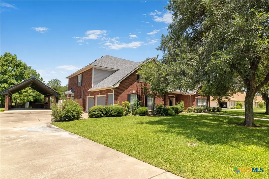 123 Northwood Drive, Cuero, TX 77954 - Image #1