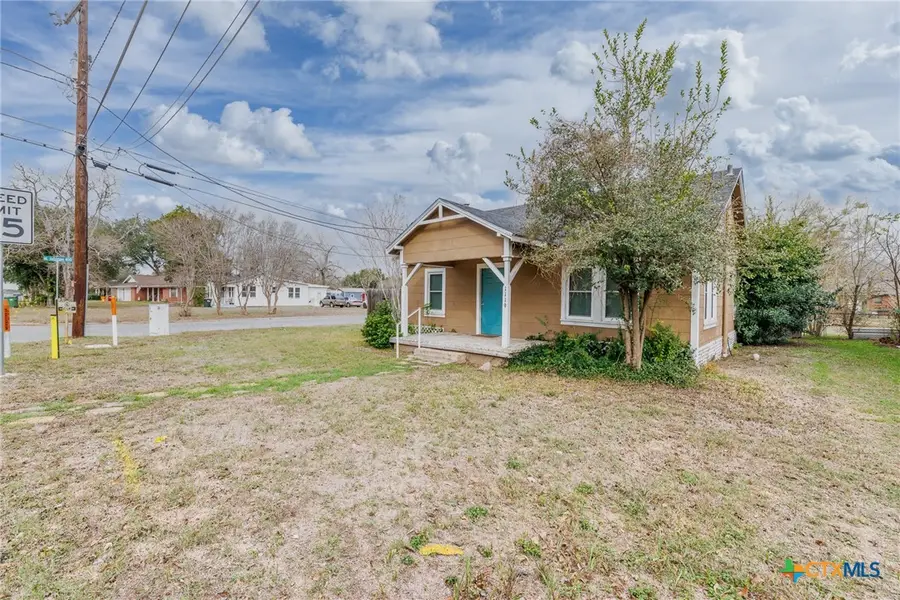 1119 Terrell Street, Cuero, TX 77954 - Image #3