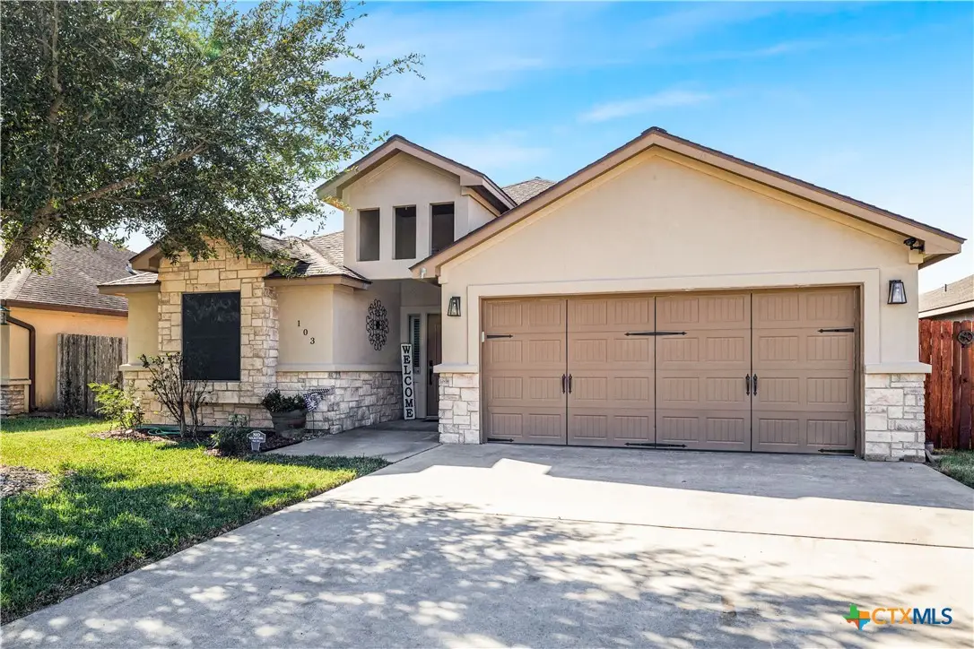 103 Gabbiano Court, Victoria, TX 77904 - #1