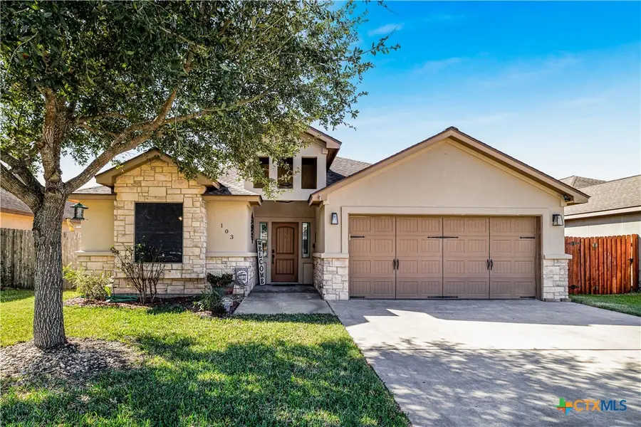 103 Gabbiano Court, Victoria, TX 77904 - #2