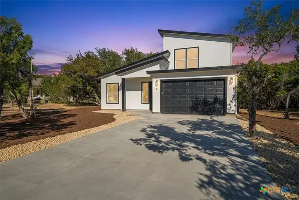 4 Huisache Lane, Wimberley, TX 78676