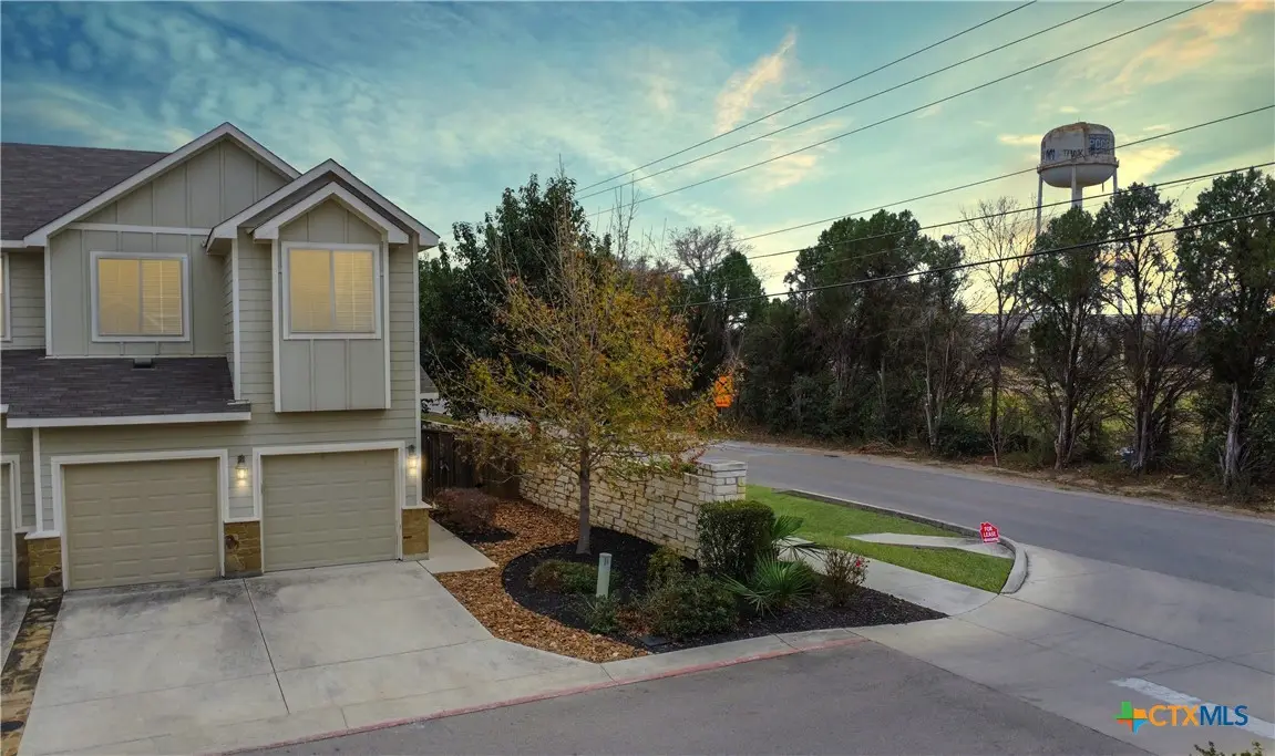 712 Gristmill Drive, New Braunfels, TX 78130 - Image #1