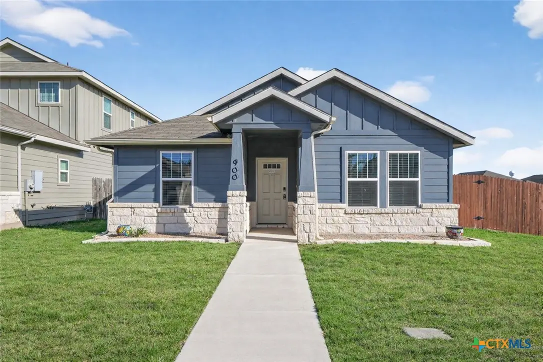900 Main Street, Hutto, TX 78634 - #1