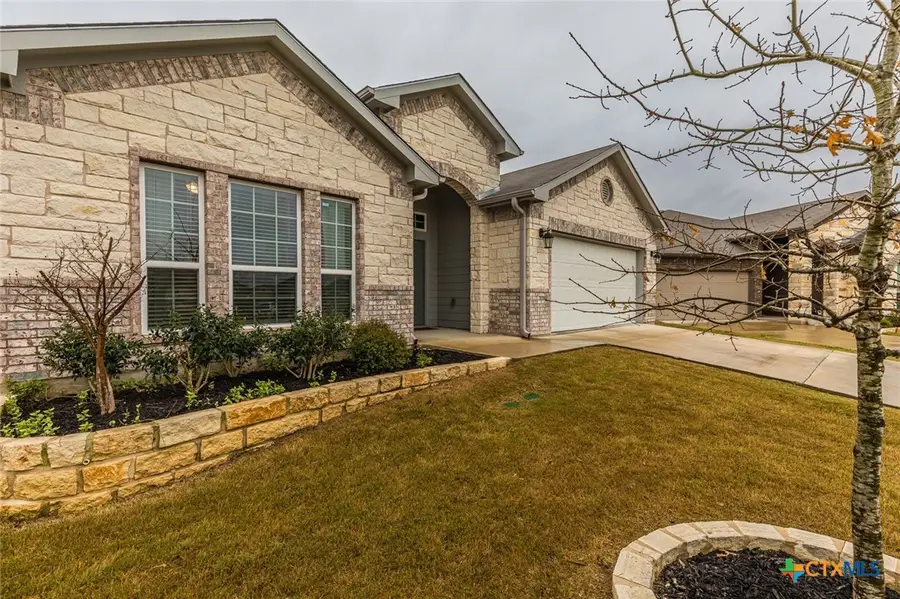 6142 Fairburn Court, Temple, TX 76502 - Image #2