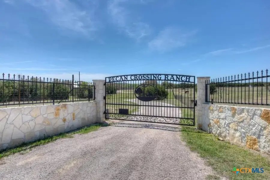 6101 County Road 208, Lampasas, TX 76550 - #2