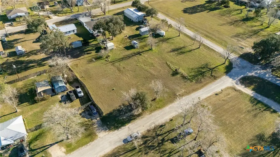 603 Eura Marie Street, Edna, TX 77957 - #3