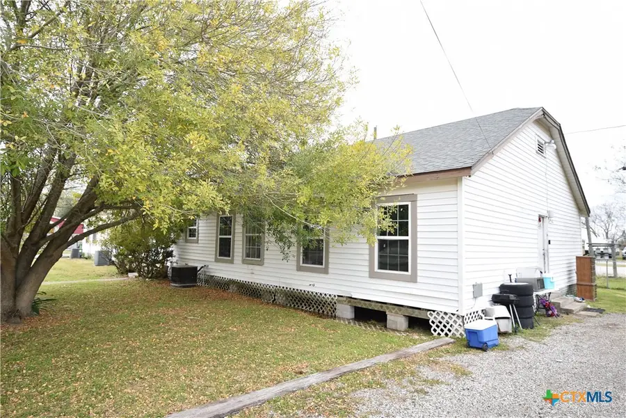 120 Haviland Street, Port Lavaca, TX 77979 - #2