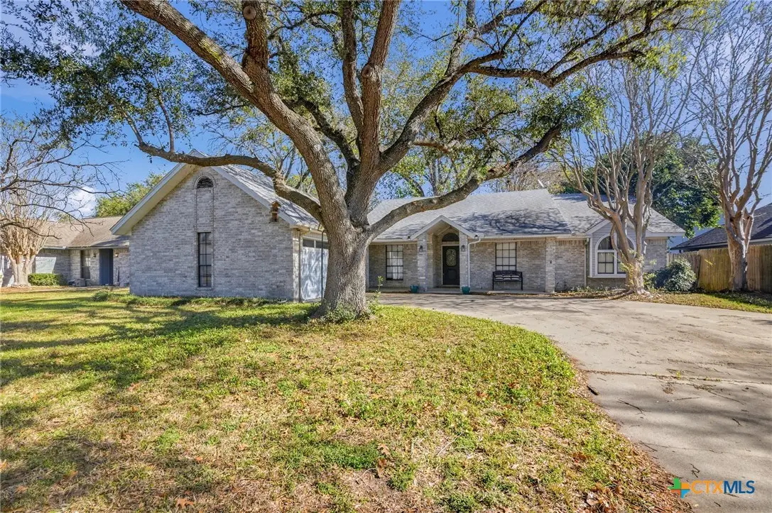 314 Kelly Drive, Victoria, TX 77904 - Image #1