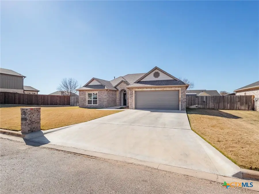 4613 4th Street, Brownwood, TX 76801 - Image #2