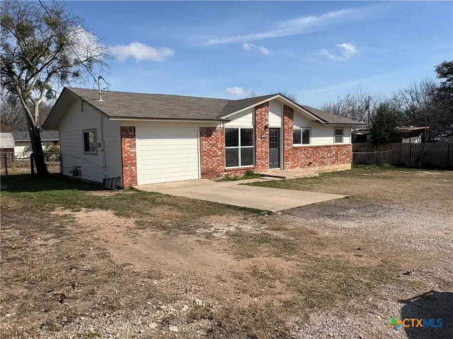 203 Stapp Street, Burnet, TX 78611 - #3