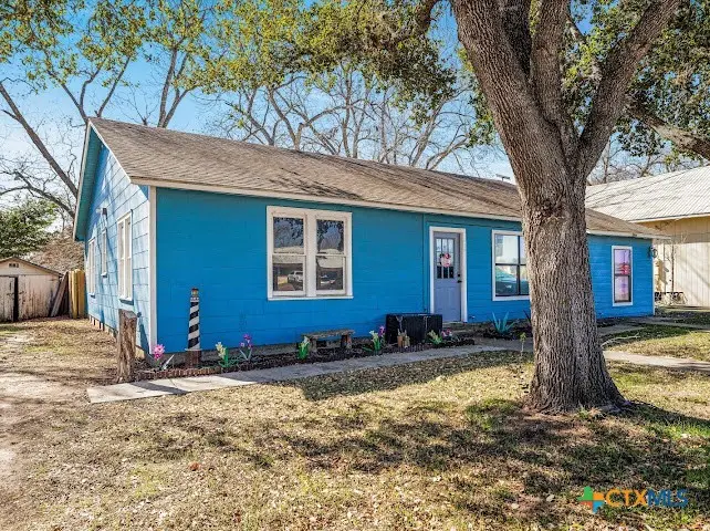 1510 N Avenue, Shiner, TX 77984 - #3
