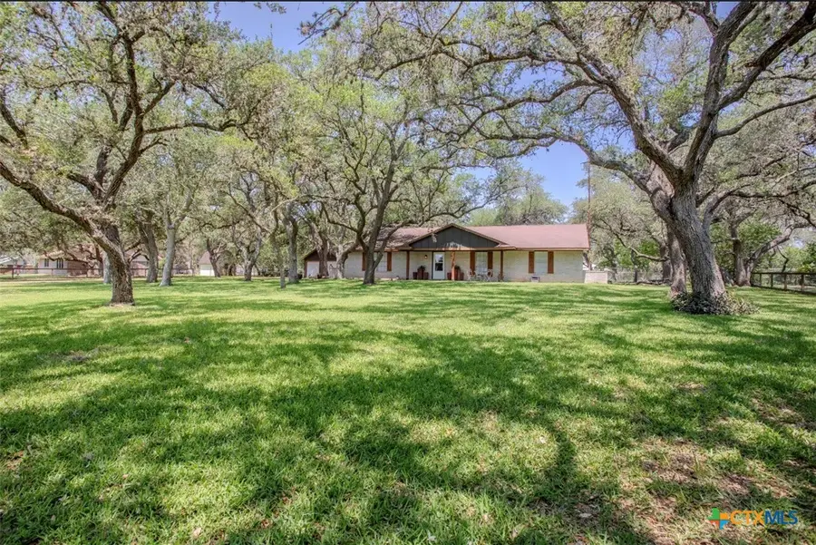 188 Cavalry Rd, Victoria, TX 77905 - #3