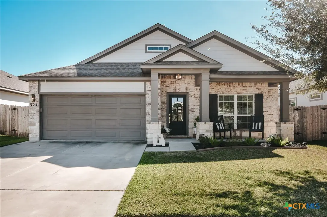 324 Brushy Creek, Victoria, TX 77904 - Image #1