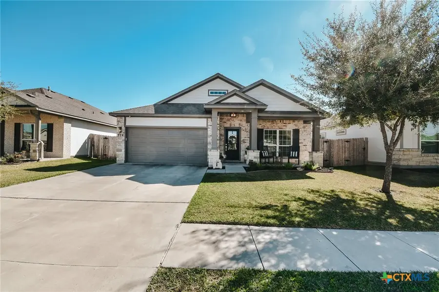 324 Brushy Creek, Victoria, TX 77904 - Image #2