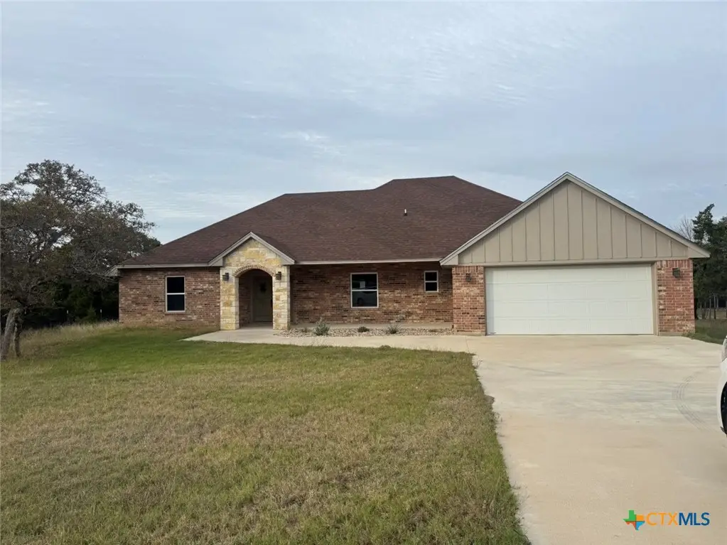 14604 Kuykendall Mountain Road, Temple, TX 76502 - Image #1