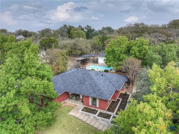 208 Quail Creek Drive, San Marcos, TX 78666
