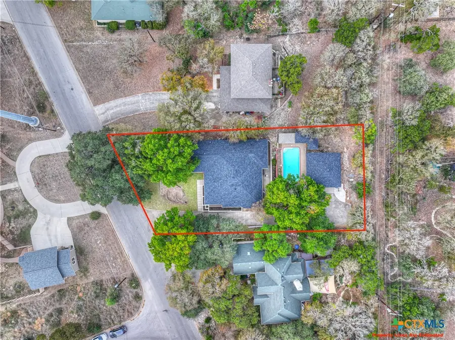 208 Quail Creek Drive, San Marcos, TX 78666 - #2