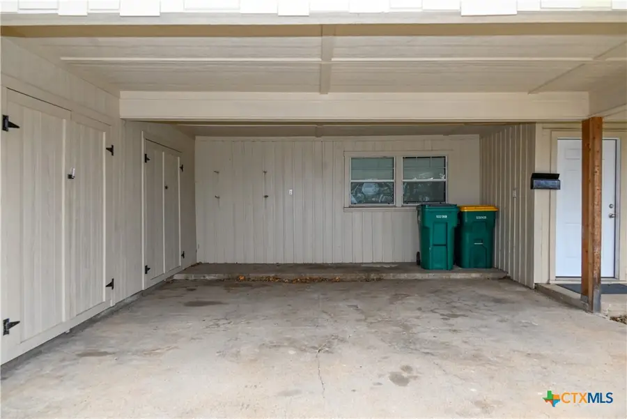 118 N 26th Street, Gatesville, TX 76528 - #3