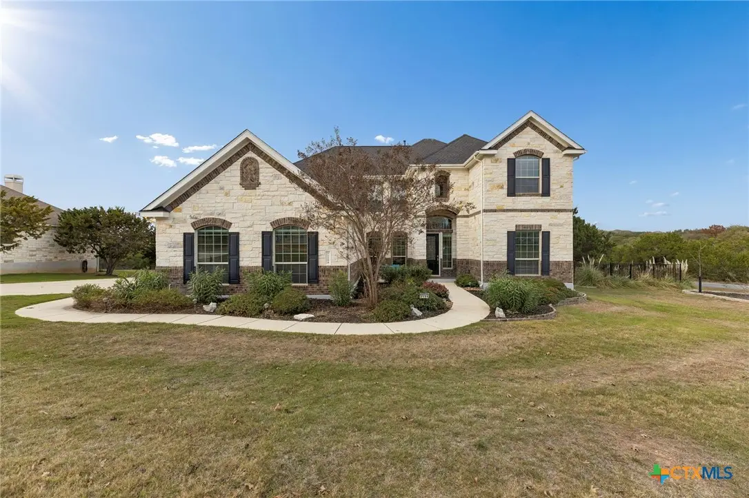 2194 Ranch Loop Drive, New Braunfels, TX 78132 - Image #1