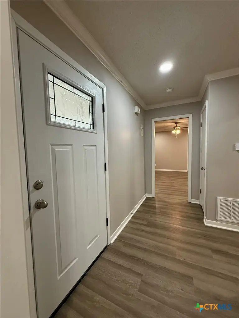 2407 E Airline Road, Victoria, TX 77901 - #3