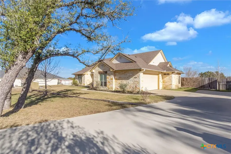 329 Sunrise Hills, Lampasas, TX 76550 - #2