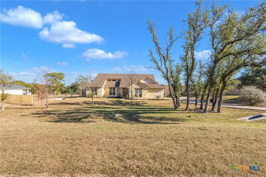 329 Sunrise Hills, Lampasas, TX 76550 - #3