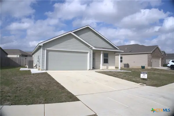 809 Riviera Court, Seguin, TX 78155