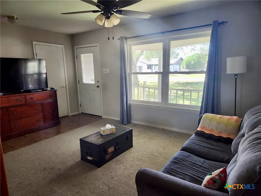 306 Dover Street, Victoria, TX 77905 - Image #2