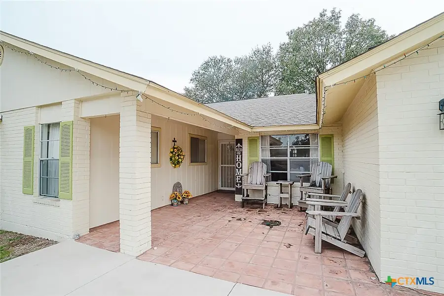 1551 Willow Creek Road, Seguin, TX 78155 - Image #3