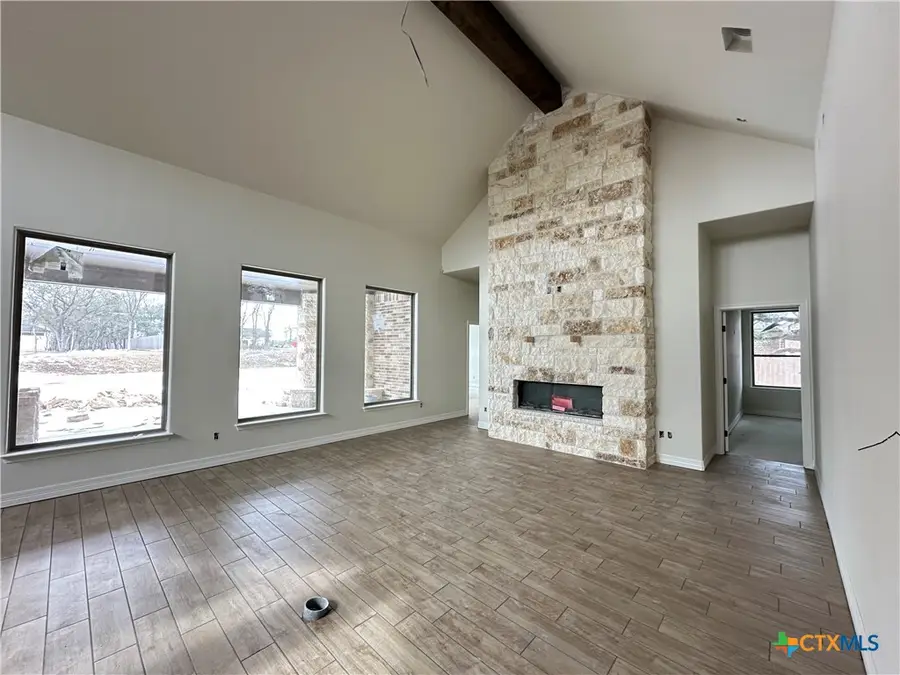 643 Bald Eagle Loop, Salado, TX 76571 - Image #2