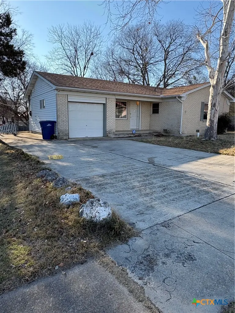 903 S 23rd St, Copperas Cove, TX 76522 - #2