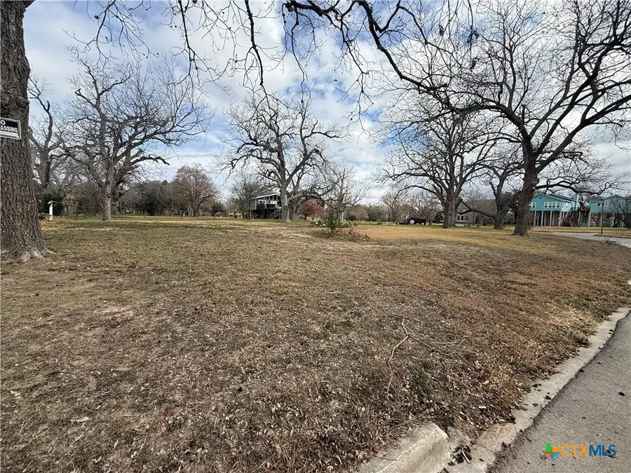 69 S Hampton Drive, Seguin, TX 78155 - #3