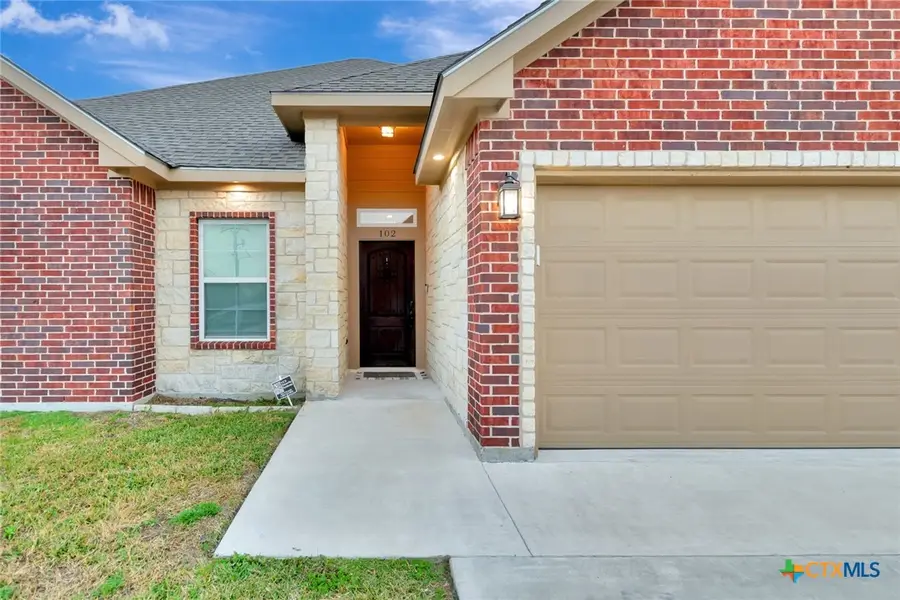 102 Tiki Court, Victoria, TX 77904 - #2