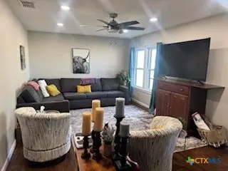 1011 E Main Street, Cuero, TX 77954 - #3