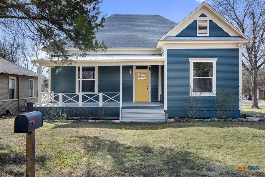 1019 W 4th Street, Taylor, TX 76574 - #2