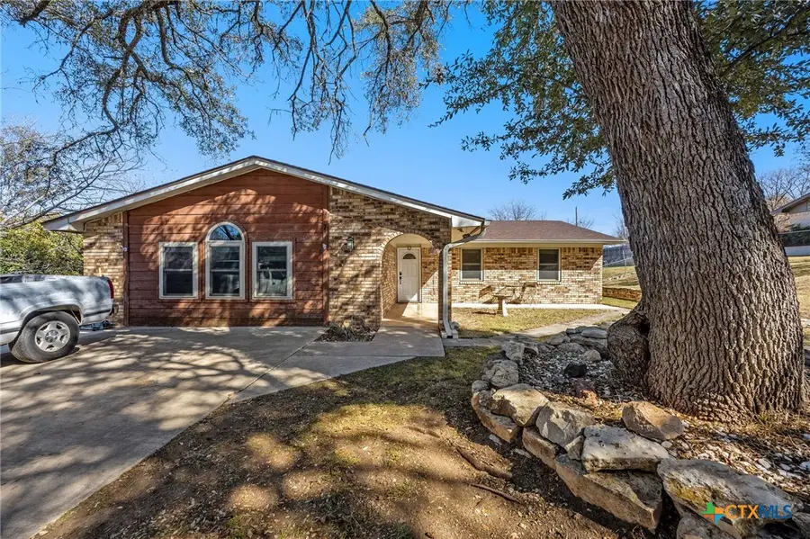 7 Dana Street, Lampasas, TX 76550 - #2
