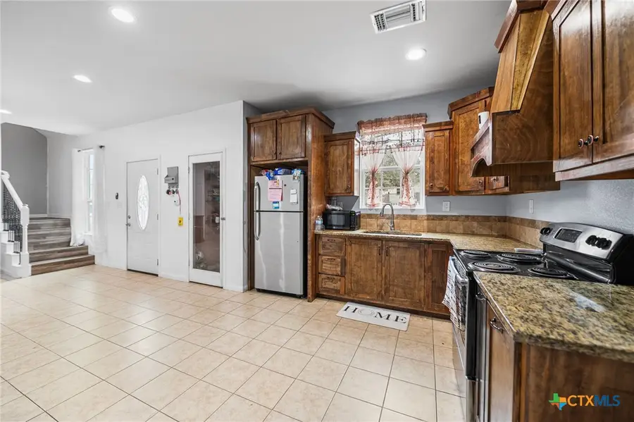 22914 Skila Drive, Elmendorf, TX 78112 - #2