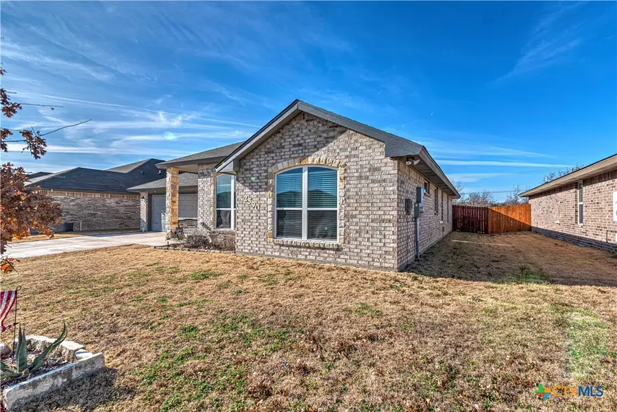2590 Belle Hubbard Trail, Belton, TX 76513 - Image #2