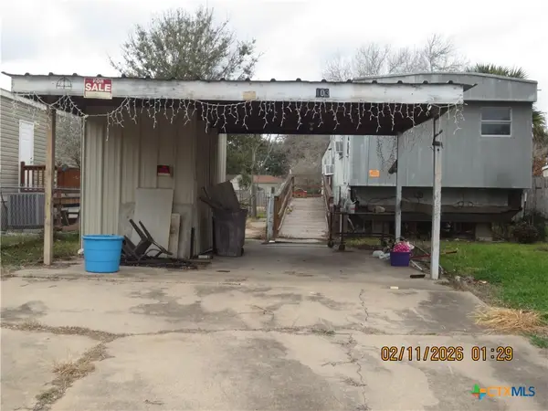 103 Shannon Drive, Victoria, TX 77904