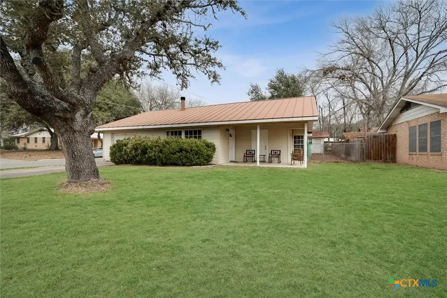 103 Thompson Street, Luling, TX 78648 - #2