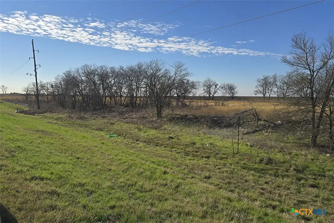 2335 Us 77, Lott, TX 76656 - #1