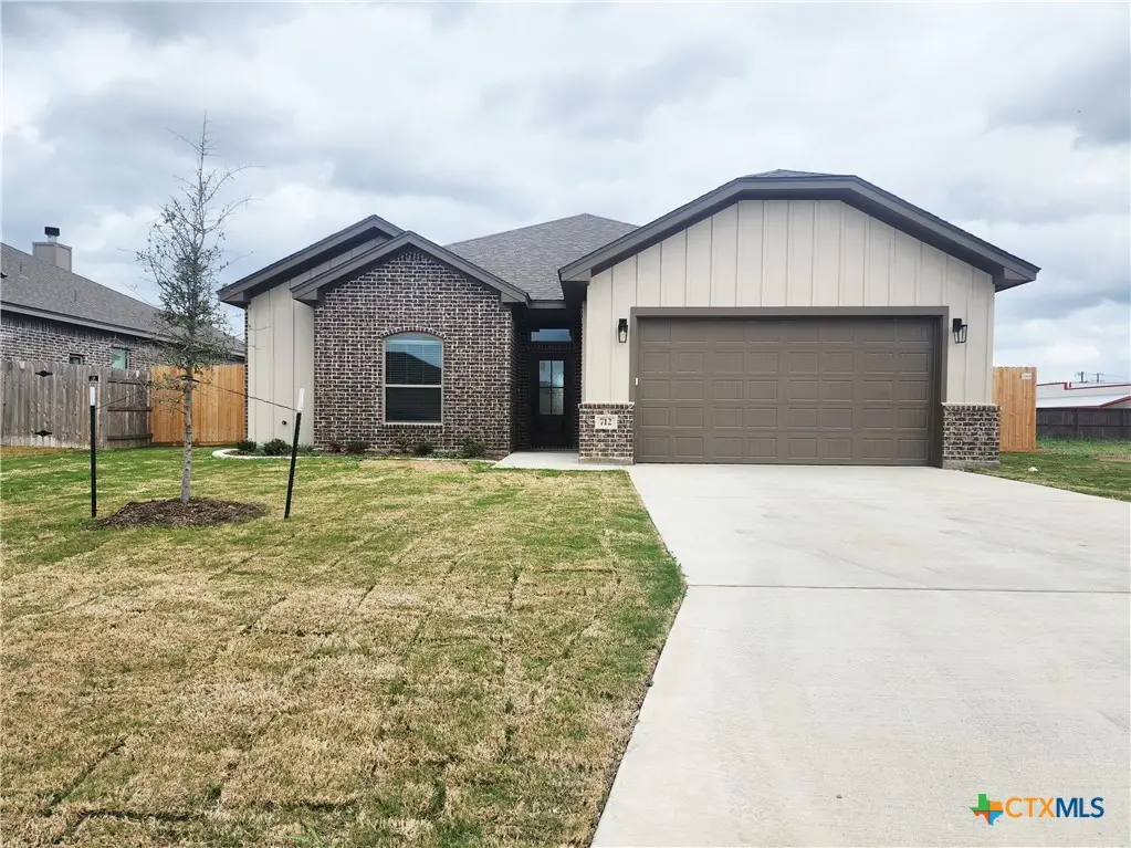 712 Eagle Crest Drive, Salado, TX 76571 - #1