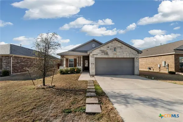 520 Warlander Way, Georgetown, TX 78626