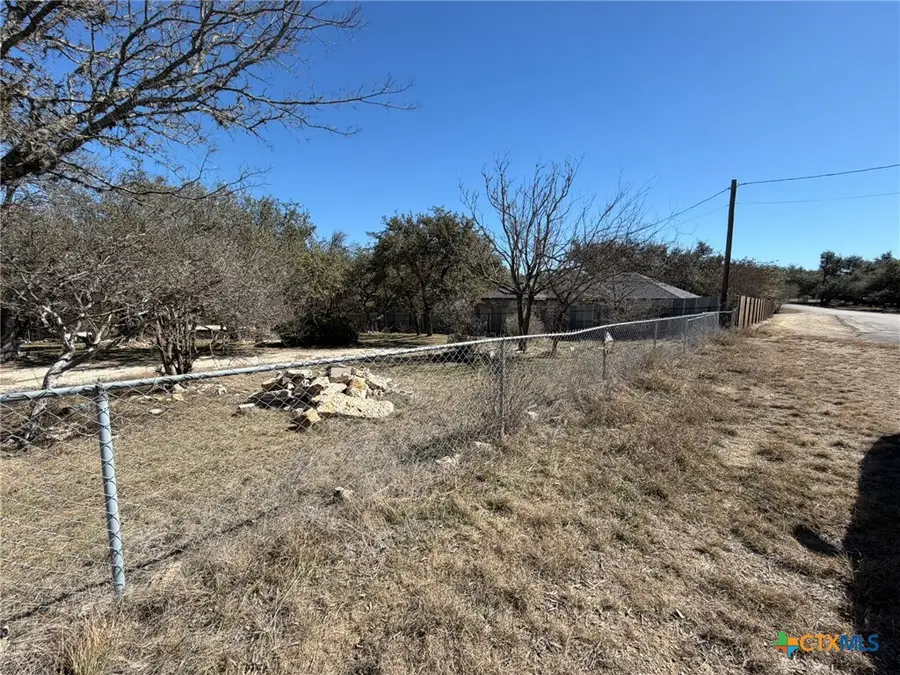 618 W Clark Street, Canyon Lake, TX 78133 - #3