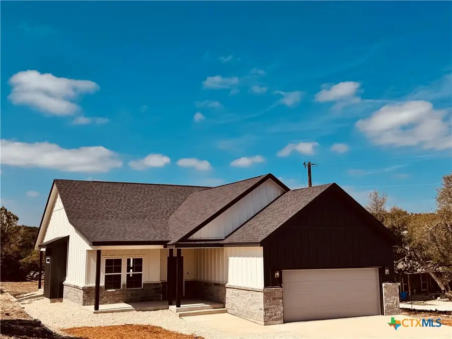 1736 Stallion Springs, Fischer, TX 78623 - #2