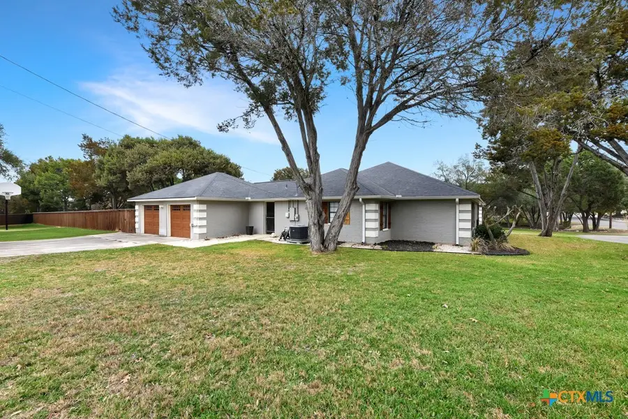 384 Hunters Creek Drive, New Braunfels, TX 78132 - #3