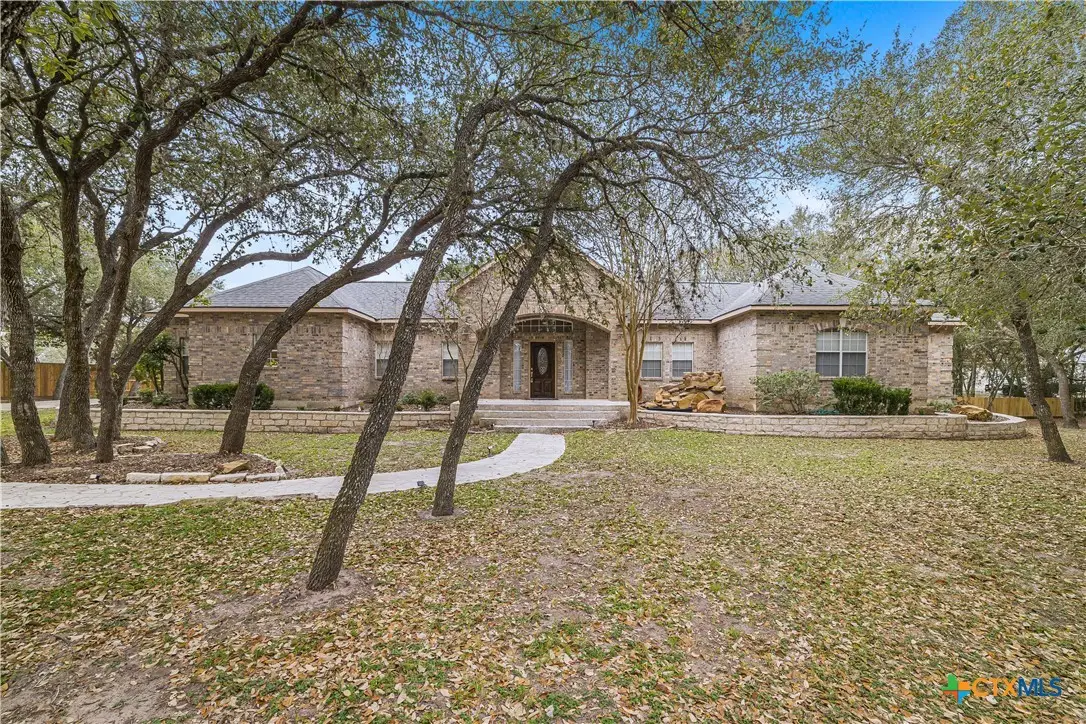 233 Post Oak Bend, Inez, TX 77968 - #1