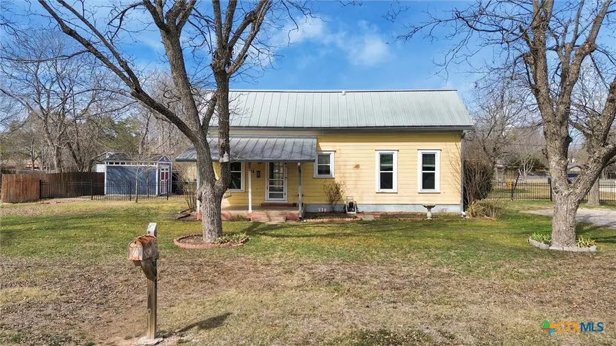 703 Bois D Arc Street, Lockhart, TX 78644 - #3