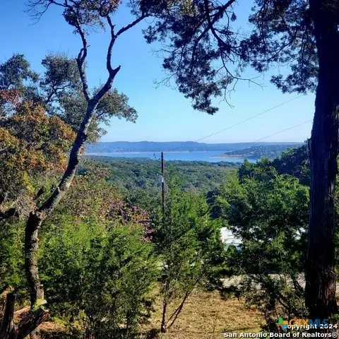 152 Mountainview Drive, Canyon Lake, TX 78133