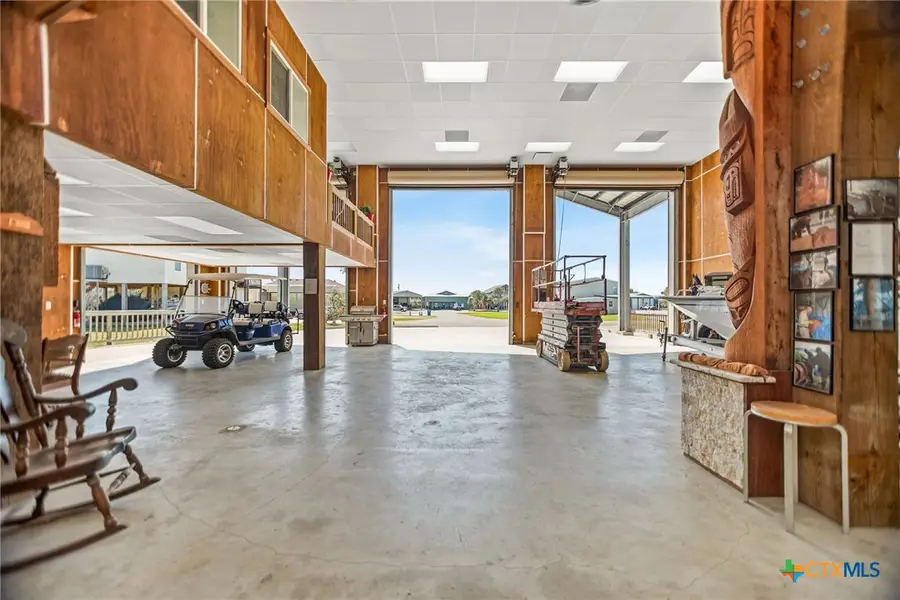 265 Coastal Oaks Loop, Port Oconnor, TX 77982 - #2